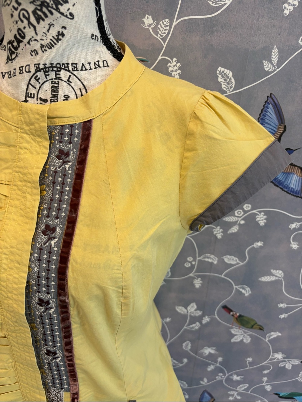 Anthropologie Floreat Yellow Women's Short-Sleeve Ruffled Blouse size 6 - Picture 8 of 13